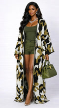 Load image into Gallery viewer, Camo long knitted Cardigan