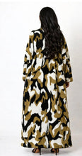 Load image into Gallery viewer, Camo long knitted Cardigan